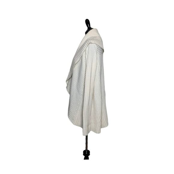 Neiman Marcus cream cashmere shawl collar open front cardigan size small - Picture 7 of 9